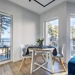 Let's Sea By 2homerent *