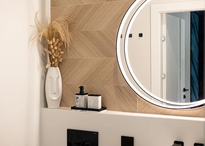 Let's Sea By 2homerent Apartment